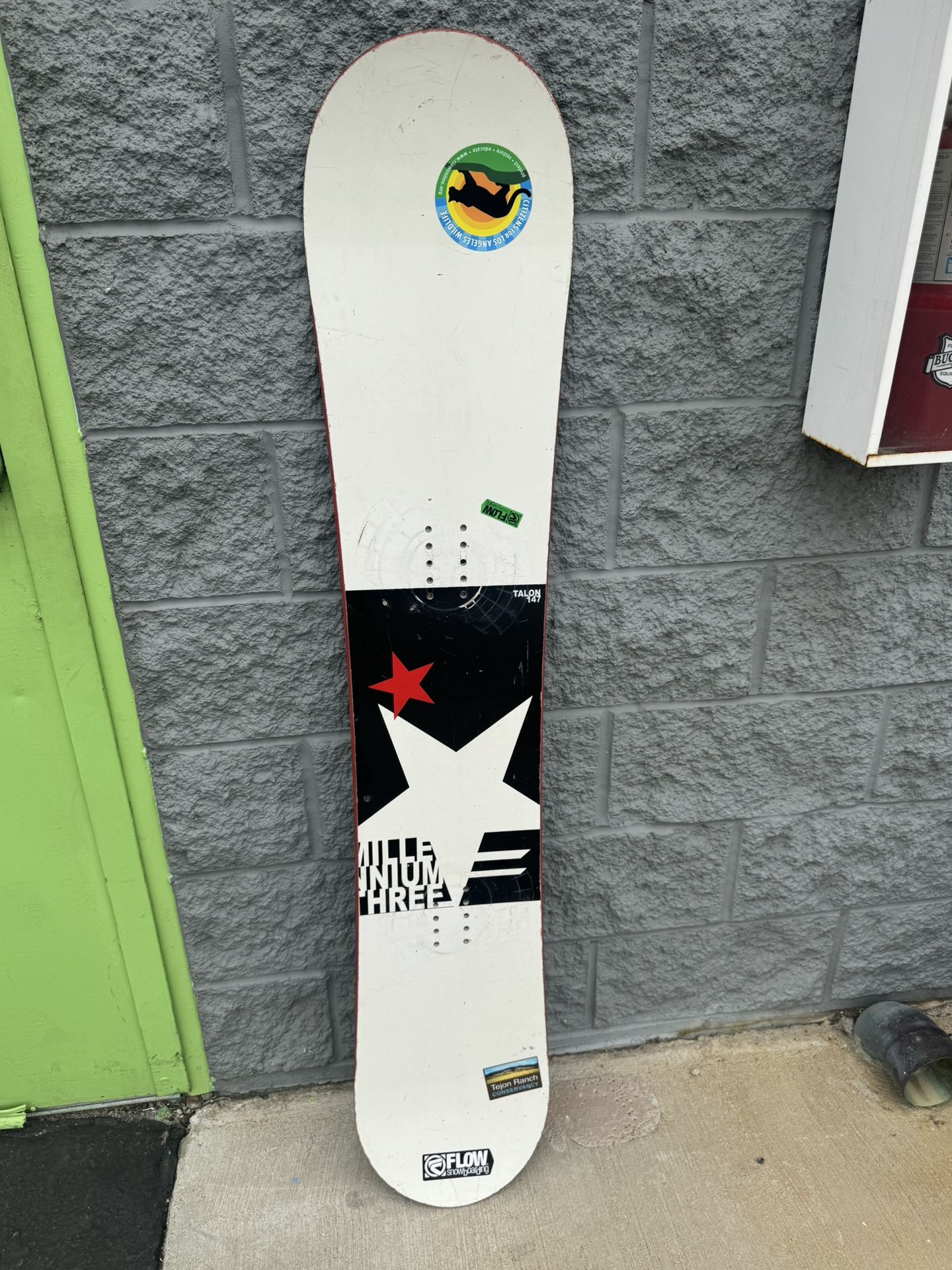 M3 Talon 147 Snowboard snow board