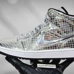 2019 Nike Air Jordan 1 Retro Disco Ball Mirror RARE Womens Size 8 OG Mid High 
