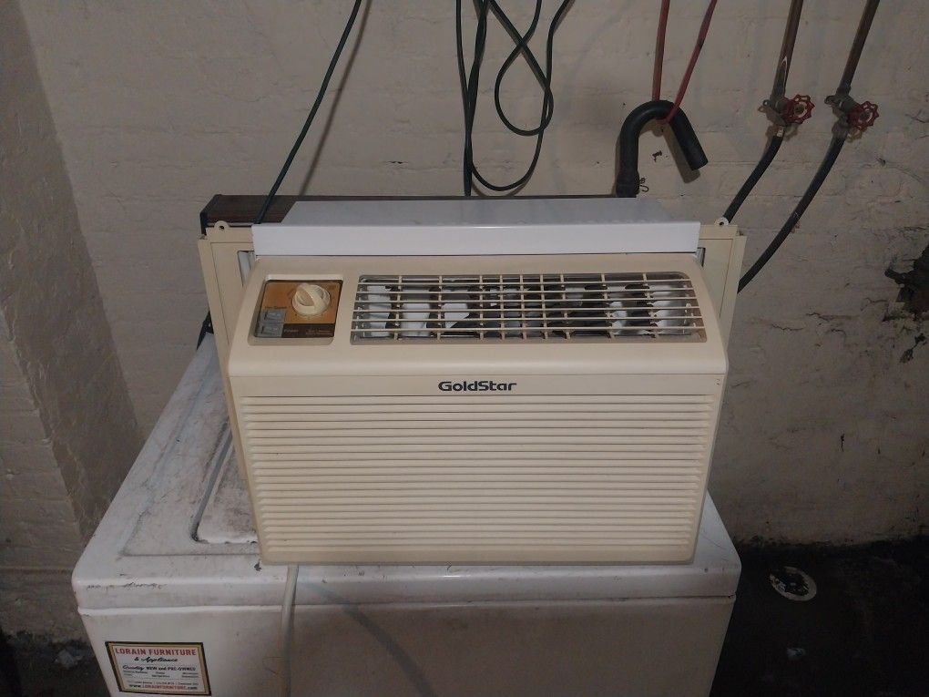 Air Conditioner Goldstar 5,000 BTU 