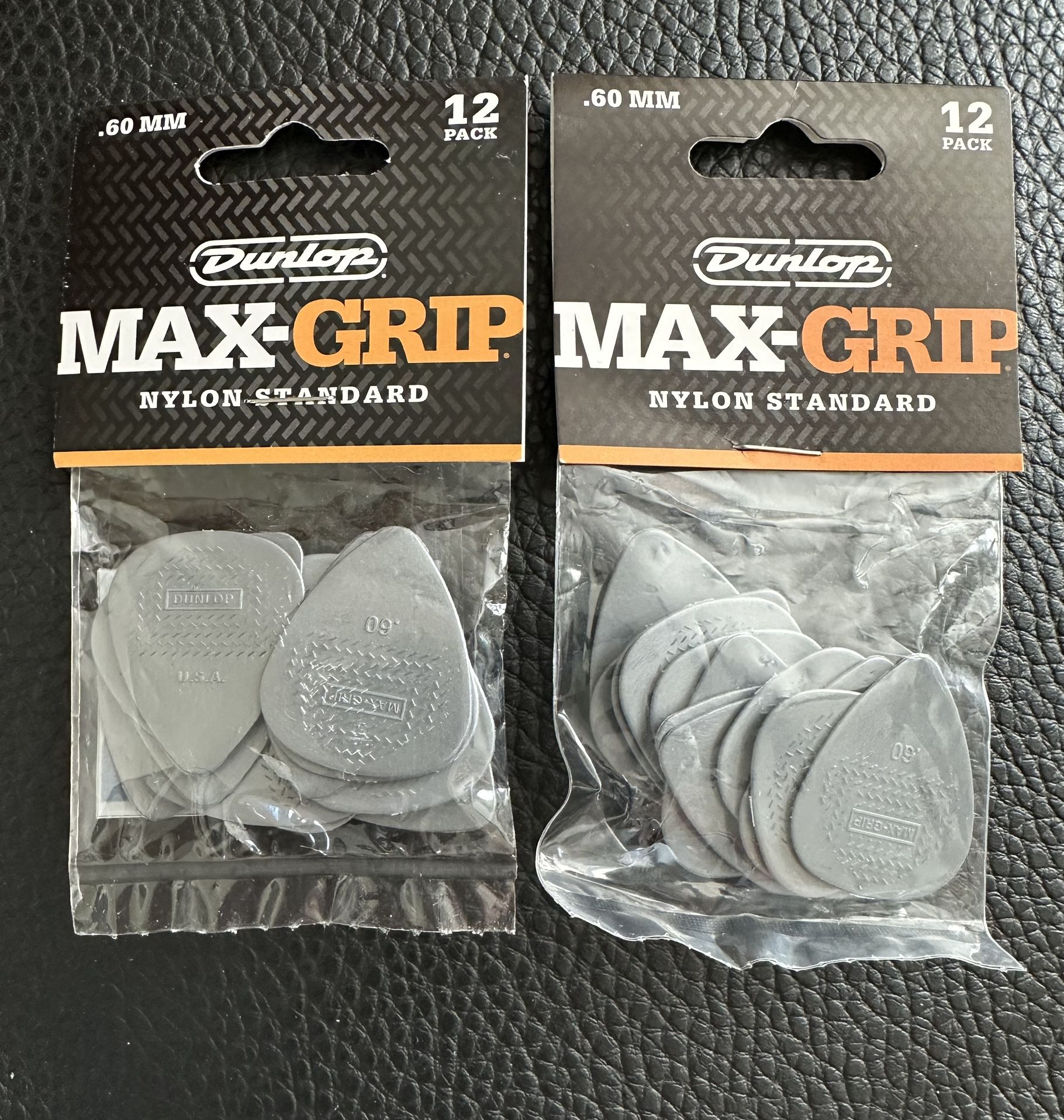 New Dunlop Max-Grip Nylon Guitar Picks