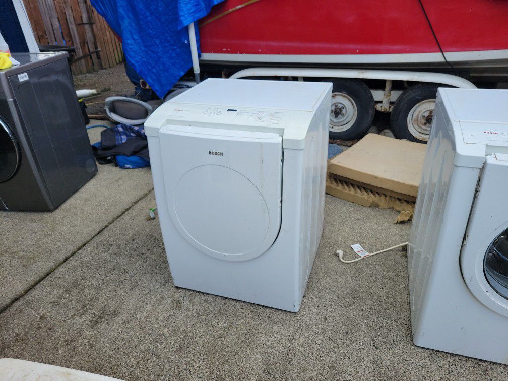 Bosch Washer and Dryer Set