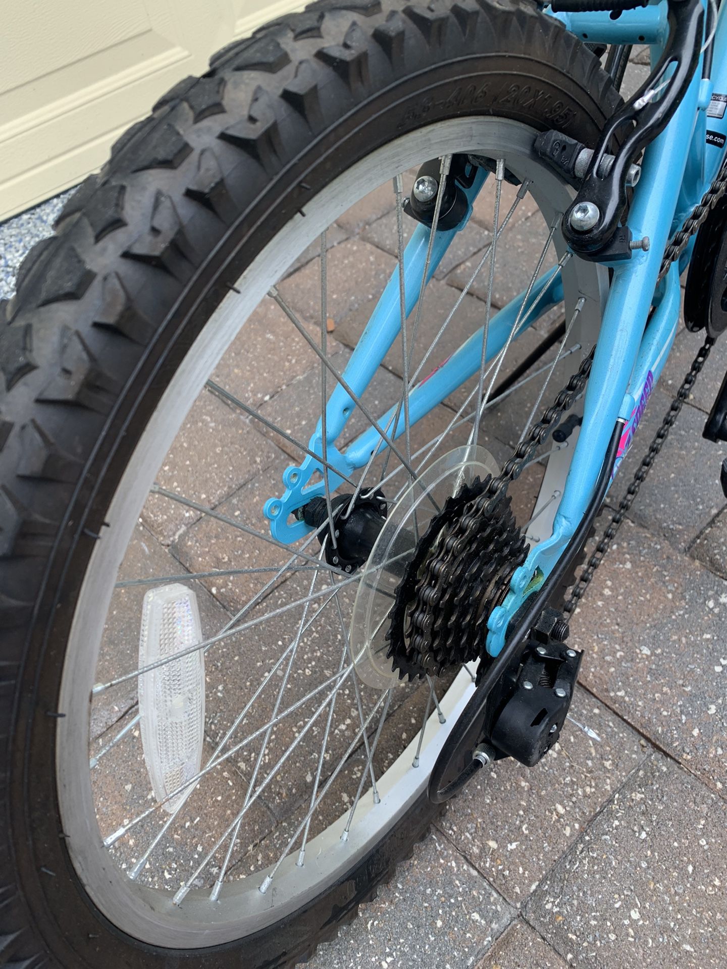 Mongoose Byte , BMX style MTB Bike, Fully Serviced