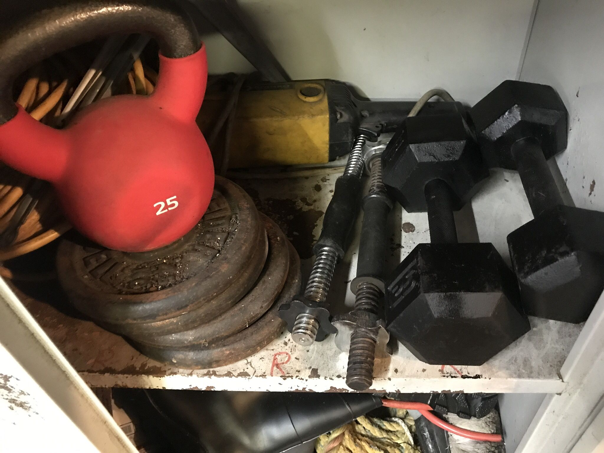 Assorted Dumbbells Plates Bars 140 Lbs For $95 Will Separate .75 Per Lb