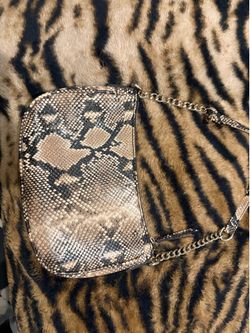 Snake print shoulder bag