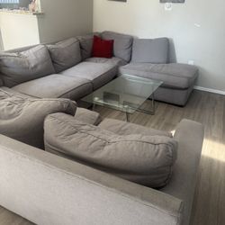🚨 Moving Sale – Everything Must Go! 🛋️ Large Grey Sectional Couch for Sale