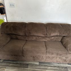 Free Couch 