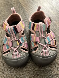 Girls Shoes Size 5T $8 LIKE NEW