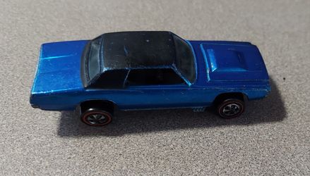 Hotwheels Redline Custom T Bird, Blue With Black Roof 