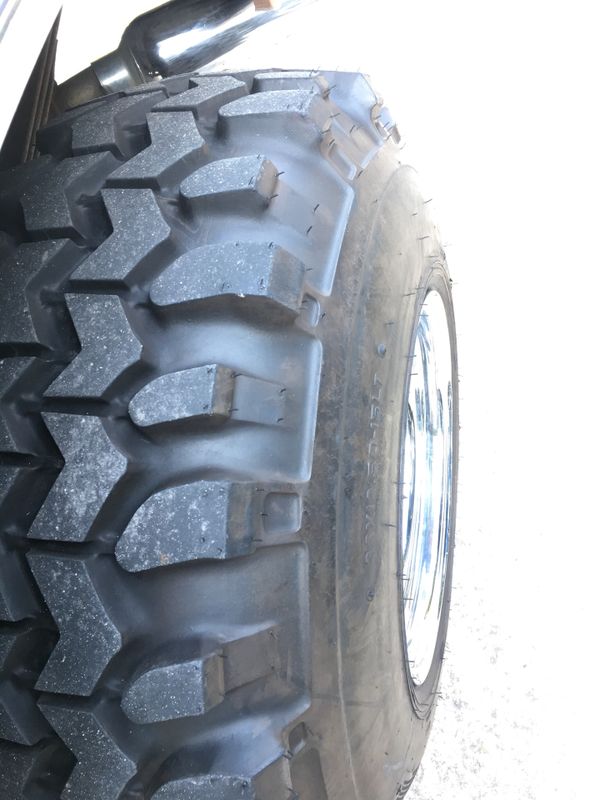 33x12.50x15 Tsl Super Swampers on 15x14 for Sale in