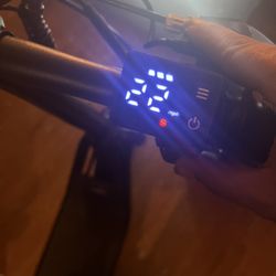 E SCOOTER / Moped 