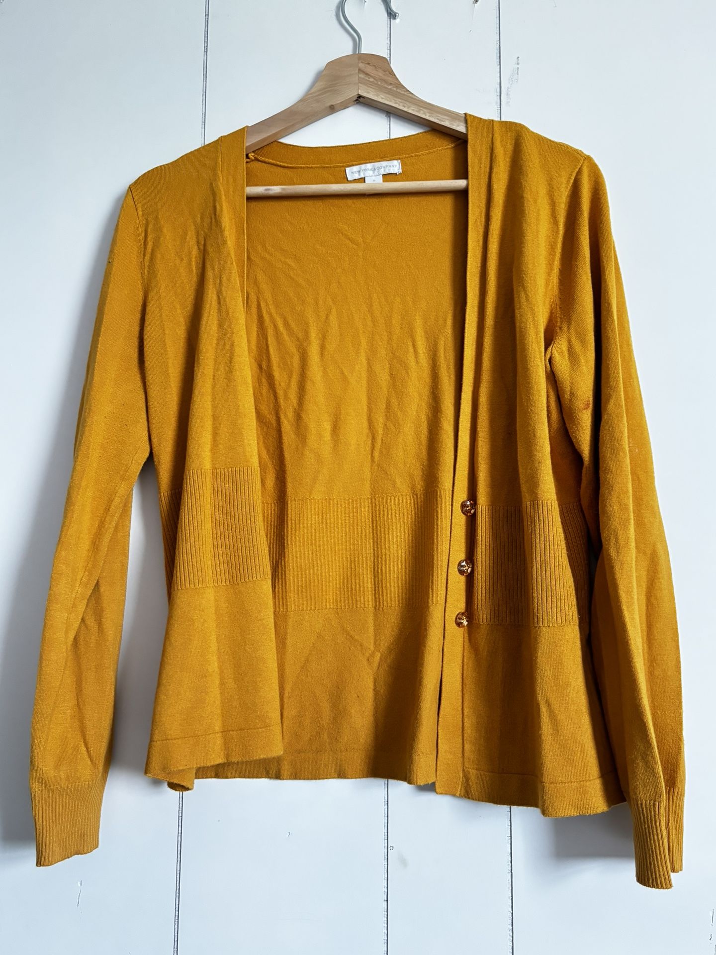 New York & Company Mustard buttoned Cardigan size M perfect for Fall season!