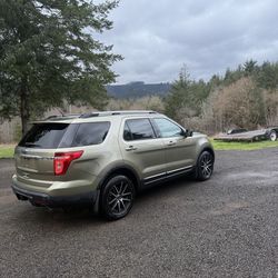 2012 Ford Explorer