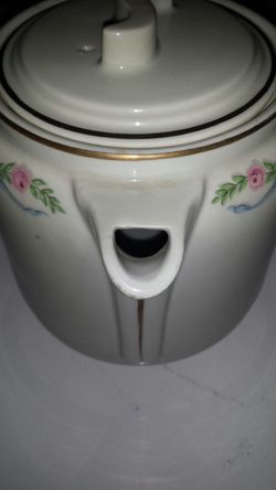 Hall teapot