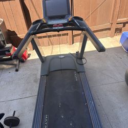 Matrix Treadmill 