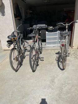 3 bikes, 2 Schwinn’s and 1 diamondback