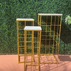 Cake stands / display pedestals