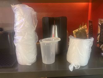 Plastic Soup Cup And Lid 32oz