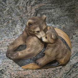 Mill Creek Studios Mother Bear&Cub Sculpture "Cuddle Up"