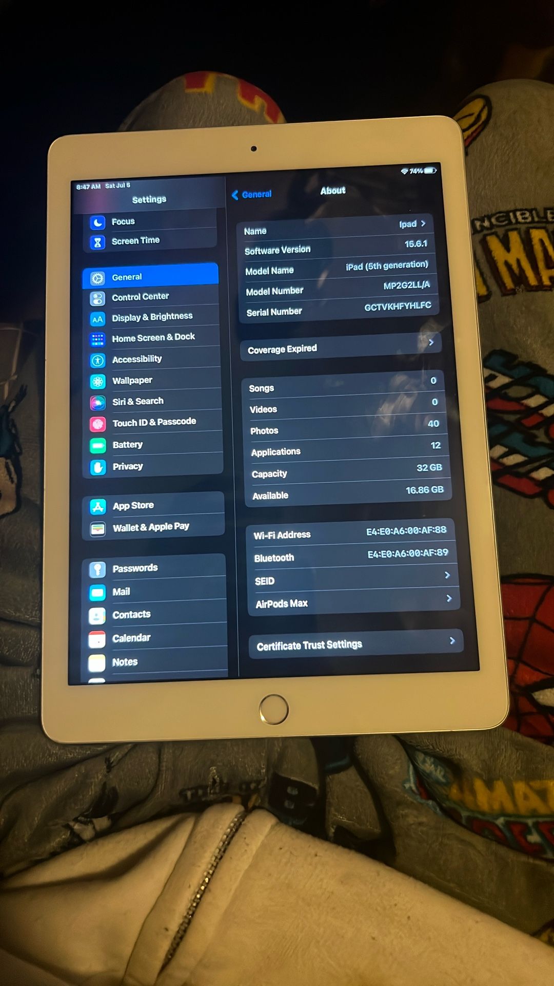 5th Gen iPad 32gb
