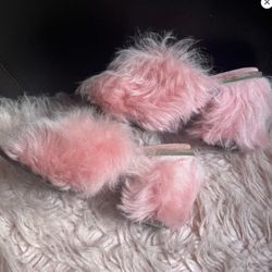 UGG womens pink open toe fur slippers heels size 8