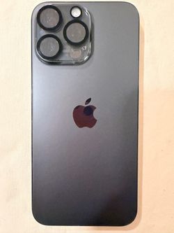 iPhone 15 Pro Max 1TB – Black Titanium – Unlocked – Excellent Condition