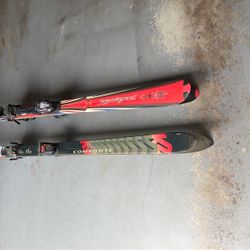 Snow Skis