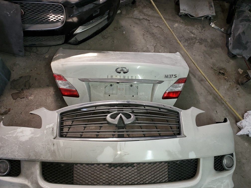 2013 INFINITI M37 Parts Front And Rear