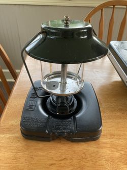Coleman 2 mantle lantern