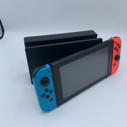 Nintendo Switch + Pro Controller – Great Condition