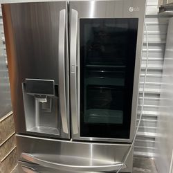 Lg Stainless Steel 4 Door Smart Refrigerator 