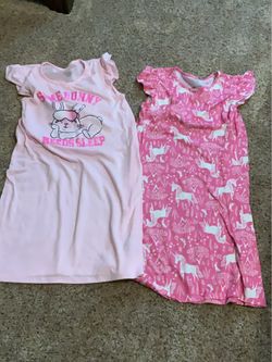 Girls sleepwear