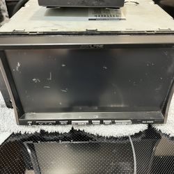 Alpine 7 Inch Touch Screen