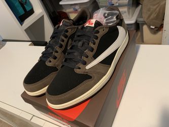 TRAVIS SCOTT LOW 1’s