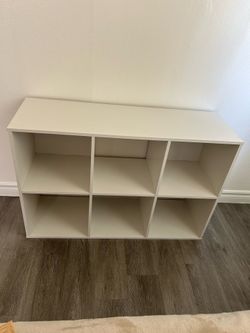 White 6 Cube Organizer