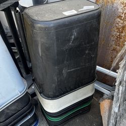 Trash bins Plastic