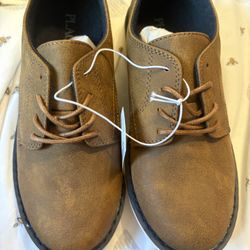 New With Tags The Children’s place Size 3 Youth Brown Oxford Dress Shoes