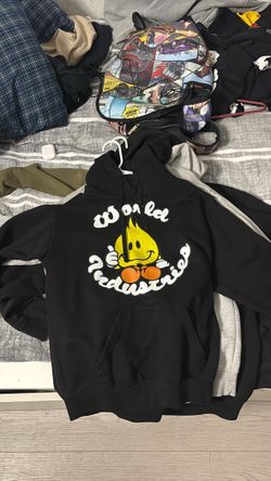 World industries hoodie mens small