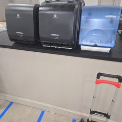 Electric Motion Paper Towel Dispenser