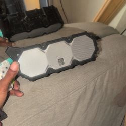 Altec Lansing Super Lifejacket XL watetproof Bluetooth Speaker