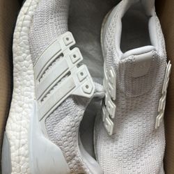 Ultra boost- Men’s Size 7 1/2 