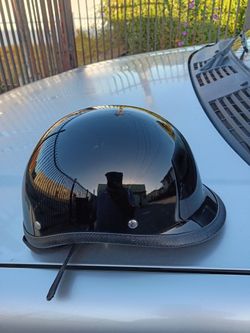 Peanut Helmet (Large)