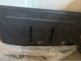 70 inch tv
