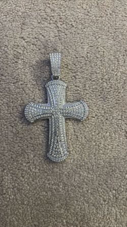 iced out cross pendant