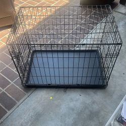 Metal Dog Crate 