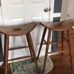 Amazing Saddle Bar Chairs/Stools