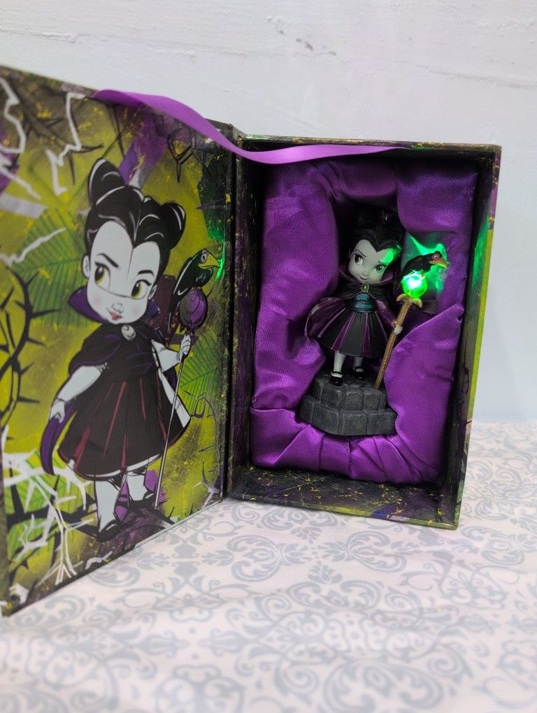 Disney Animators D23 Expo 2019 Maleficent Light Up Ornament