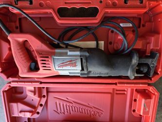 Milwaukee Corded Reciprocating Saw with Case