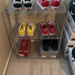 SHOE RACK