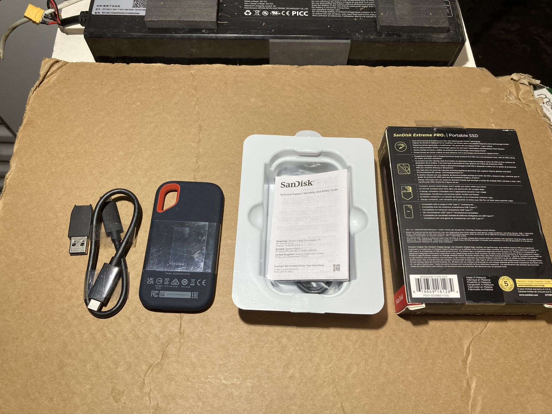 Sandisk SDD 4 Terabyte EXTREME 4TB drive HDD 2TB