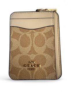 Dupe Light Tan/ White Coach Zip Card Case